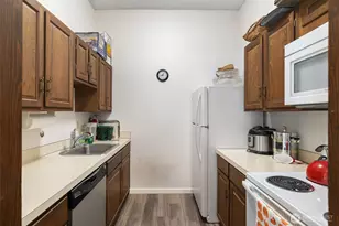 2858 32nd Ave W, Seattle, WA 98119 - Photo 18