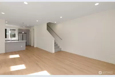 9225 A 14th Avenue NW, Seattle, WA 98117 - Photo 10