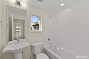 9225 A 14th Ave NW, Seattle, WA 98117 - Photo 18