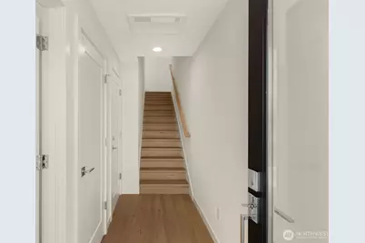 9225 A 14th Avenue NW, Seattle, WA 98117 - Photo 4