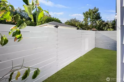 822 B S Sullivan Street, Seattle, WA 98108 - Photo 22