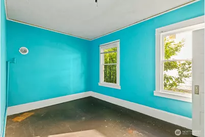 4812 46th Avenue SW, Seattle, WA 98116 - Photo 14