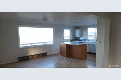 719 Caroline St, Port Angeles, WA 98362 - Photo 28