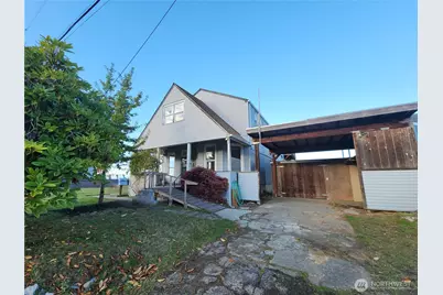719 Caroline St, Port Angeles, WA 98362 - Photo 2