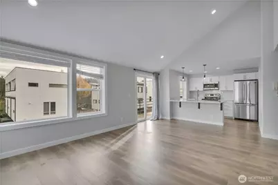 3022 63rd Avenue SW #302, Seattle, WA 98116 - Photo 10