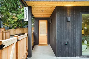 6816 128th Ave NE, Kirkland, WA 98033 - Photo 2