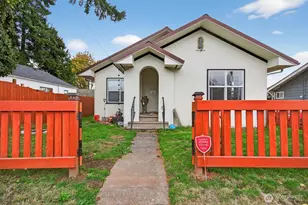 1202 S 3rd Ave, Kelso, WA 98626 - Photo 2