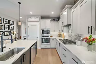 8842 N 3rd Cir, Ridgefield, WA 98642 - Photo 16