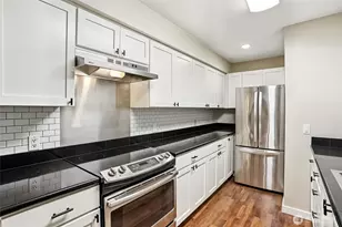 12303 Harbour Pointe Blvd, Mukilteo, WA 98275 - Photo 10