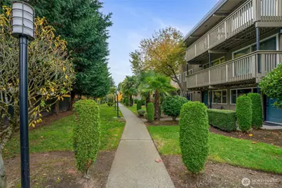 1012 S 27th Street #A102, Tacoma, WA 98409 - Photo 32