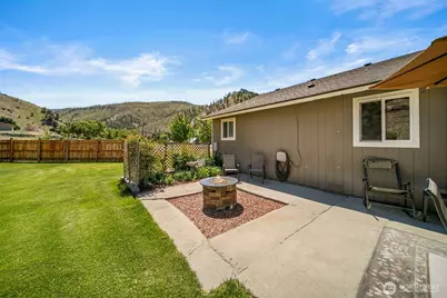 6132 Entiat River Road, Entiat, WA 98822 - Photo 34