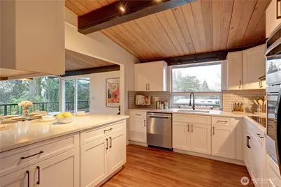 3713 Meadow Ave N, Renton, WA 98056 - Photo 8