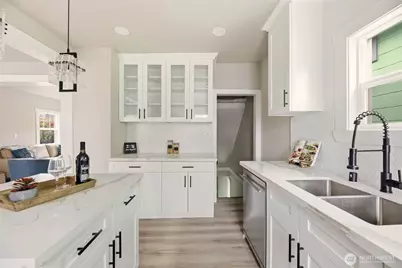 2813 15th Avenue S, Seattle, WA 98144 - Photo 10