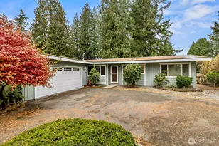 15729 Larch Way, Lynnwood, WA 98087 - Photo 1