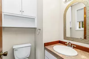 15729 Larch Way, Lynnwood, WA 98087 - Photo 16