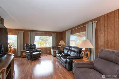 42 Juniper Mobile Estates, Sequim, WA 98382 - Photo 4