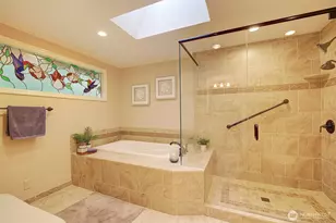 19121 NE 127th St, Redmond, WA 98052 - Photo 16