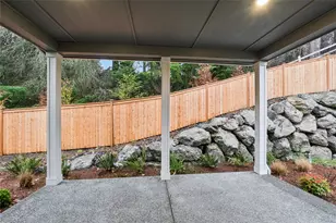 24327 13 Ave SE, Bothell, WA 98021 - Photo 26