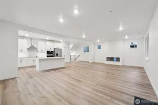 24327 13 Ave SE, Bothell, WA 98021 - Photo 6