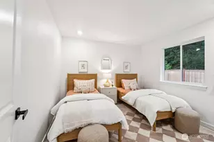 24233 13 Ave SE, Bothell, WA 98021 - Photo 16