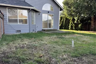 2826 NE 8th St, Renton, WA 98056 - Photo 12
