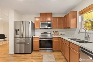 12648 SE 295th St, Auburn, WA 98092 - Photo 8