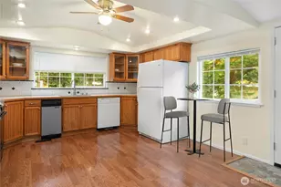 121 Mustang Ln, Brinnon, WA 98320 - Photo 4