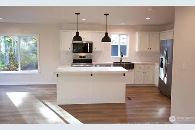 50 E Lookout Court, Grapeview, WA 98546 - Photo 10