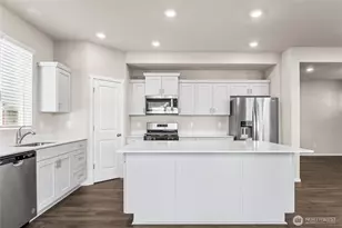 5801 Ivanoff Ln SW, Port Orchard, WA 98367 - Photo 10