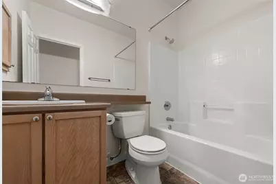 18930 Bothell Everett Hwy #D203, Bothell, WA 98012 - Photo 16