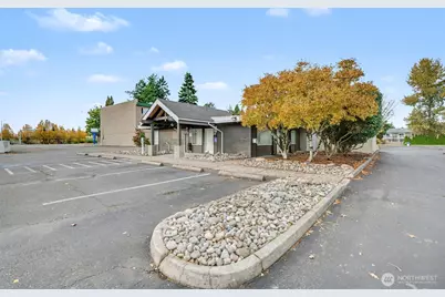 10834 SE Kent Kangley Road, Kent, WA 98030 - Photo 4