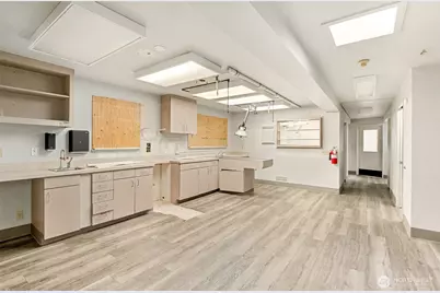 10834 SE Kent Kangley Road, Kent, WA 98030 - Photo 8