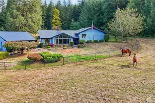 720 Abernathy Creek Rd, Longview, WA 98632 - Photo 2