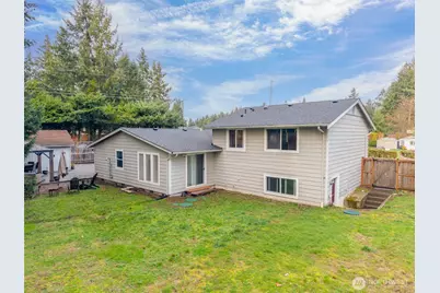 8831 Daffodil Lane SE, Olympia, WA 98513 - Photo 10