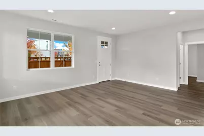 9713 5th Lane SW #80, Seattle, WA 98106 - Photo 2