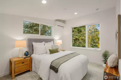 4411 21st Avenue SW, Seattle, WA 98106 - Photo 14