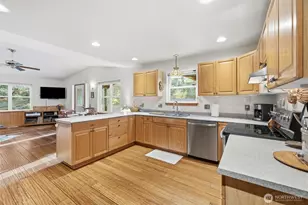 30 Lost Lake Ln, Bellingham, WA 98229 - Photo 4