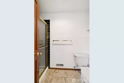 6219 153rd Avenue Ct E, Sumner, WA 98390 - Photo 24