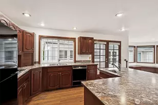 6219 153rd Ave Ct E, Sumner, WA 98390 - Photo 10