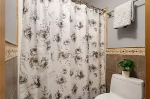 918 Lummi Dr, Fox Island, WA 98333 - Photo 18