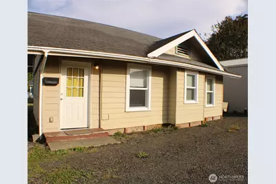 301 Eklund Avenue, Hoquiam, WA 98550 - Photo 10
