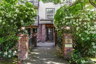 566 Prospect St, Seattle, WA 98109 - Photo 2