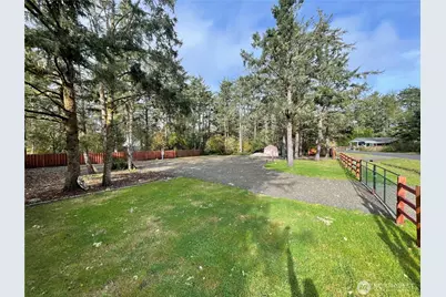 1013 Discovery Avenue SE, Ocean Shores, WA 98569 - Photo 10