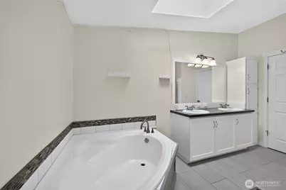 3927 S Sanna Wind Way, Langley, WA 98260 - Photo 12