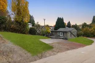 702 S Director St, Seattle, WA 98108 - Photo 6