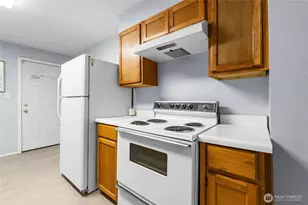 14023 14th Ave S, Tacoma, WA 98444 - Photo 12