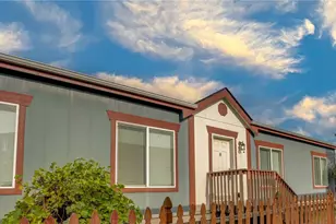 300 Park Ave, Buckley, WA 98321 - Photo 2