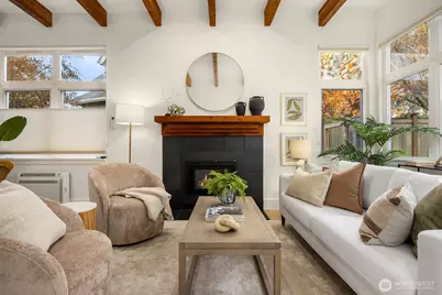 171 Wallace Way NE #B, Bainbridge Island, WA 98110 - Photo 4