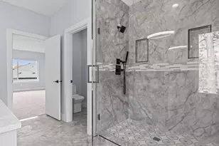 5708 S 142nd St, Tukwila, WA 98168 - Photo 24