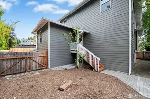 8118 NE 126th St, Kirkland, WA 98034 - Photo 32